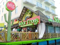 Front entrance to Señor Frog's Bar & Restaurant overlooking Nassau Harbour.