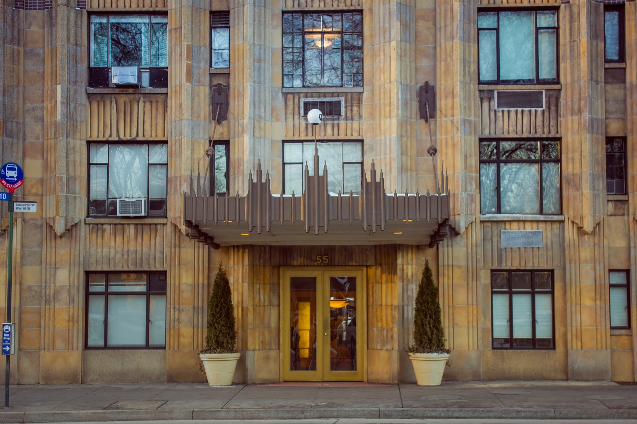 The front door and art deco facade of 55 Central Park West (1929).