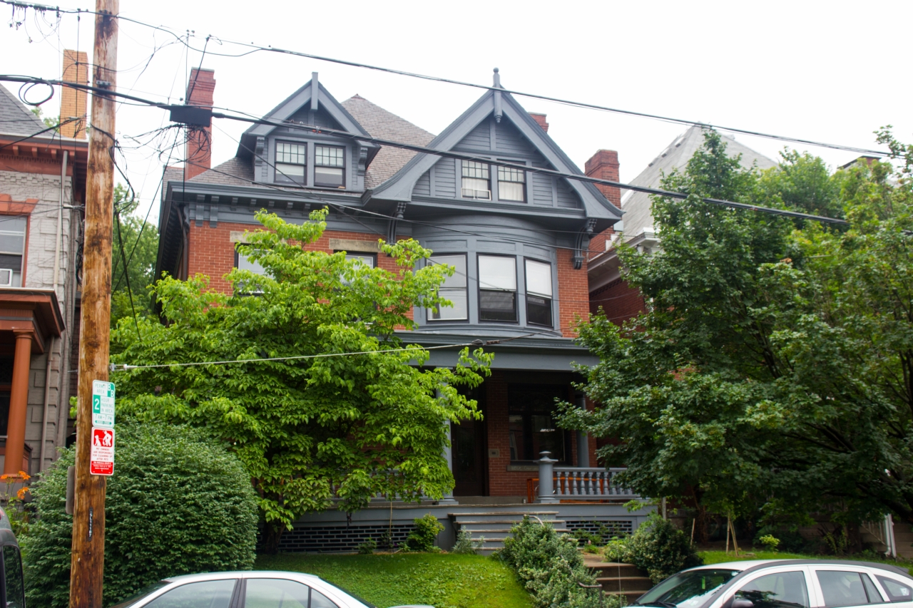 The old style single family home at 359 South Atlantic Avenue (1913) in the Friendship neighborhood of Pittsburgh, Pennsylvania.