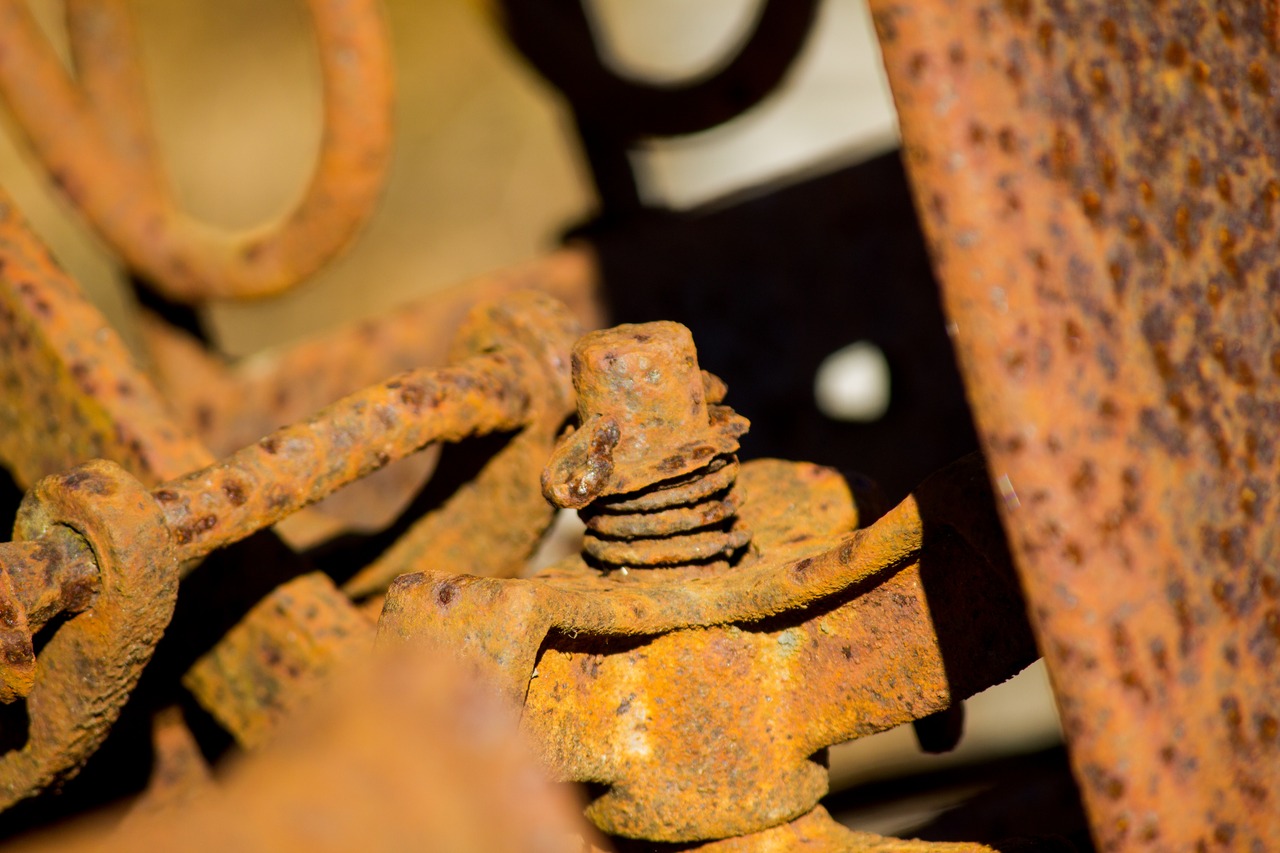 Antique farm implement from the nineteenth or early twentieth century on display near the visitor center at Dudley Farm Historic State Park.