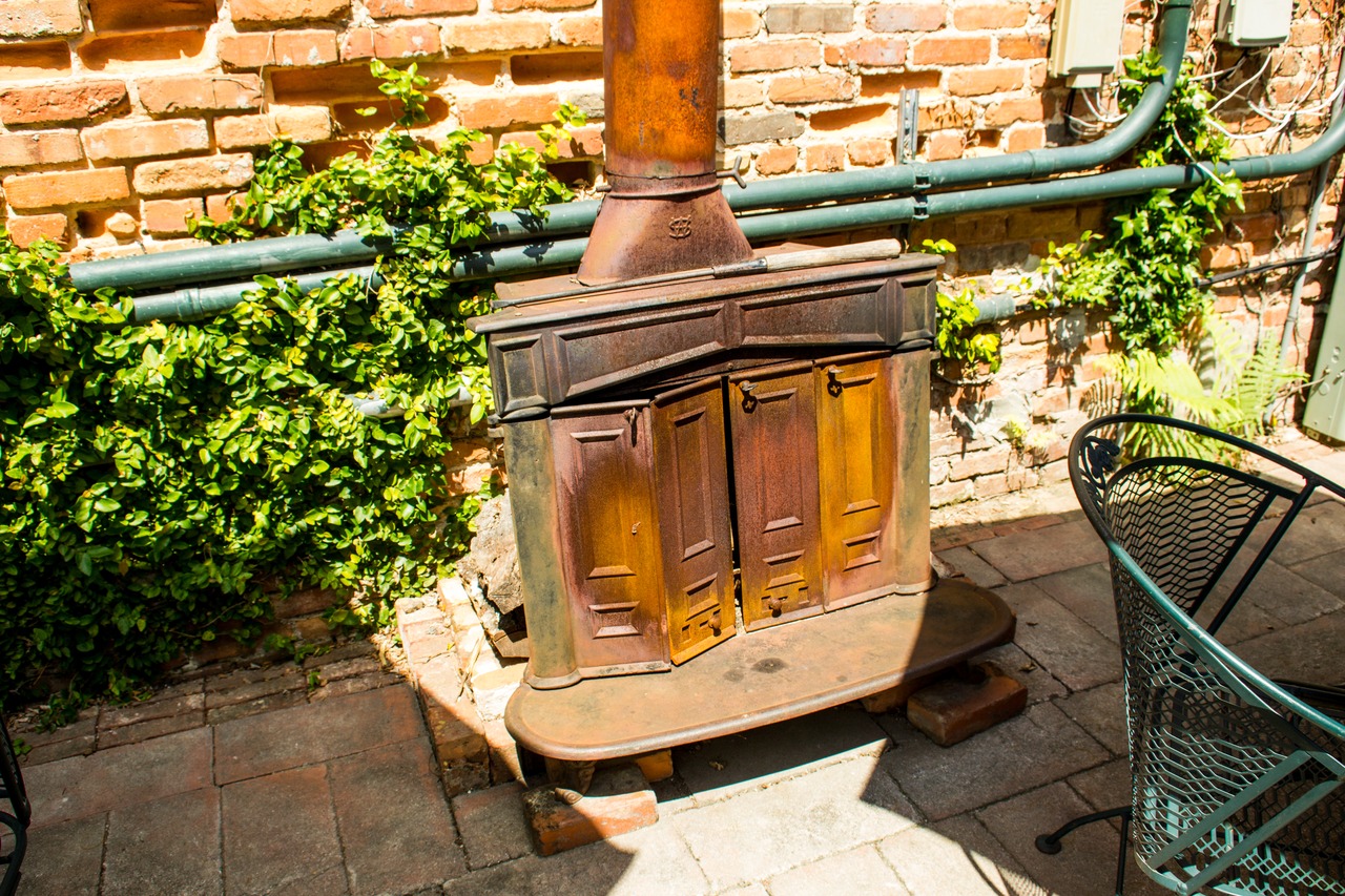 A metal fireplace in the courtyard at Oscar's in Havana.