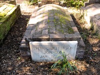 Brick burial vault of plantation founder Thomas Jefferson Johnson (1793–1847) in the Family Cemetery (1827) at Pebble Hill Plantation.