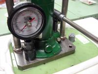 Hydraulic gauge.