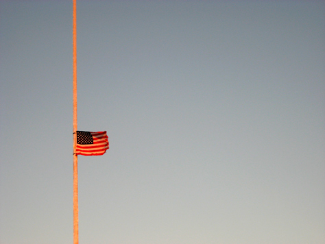 Photo Credit: David July — Antenna with U.S. flag aboard the Rose Creft 'No Doubt' (1980) docked at Slip 65 at the HarborWalk Marina next to The Lucky Snapper Grill & Bar, 76 Harbor Boulevard, Destin, Florida, 27 November 2010